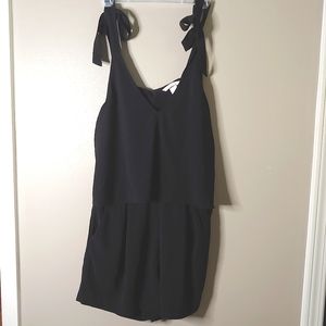 Black adjustable romper